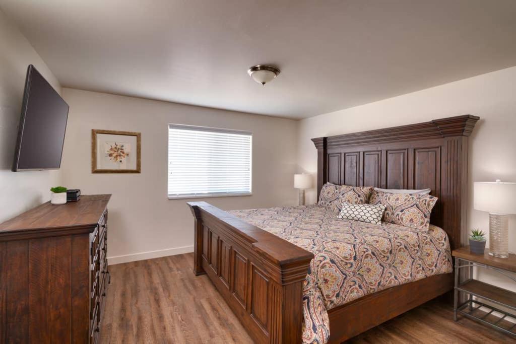 5K Top Floor Redcliff Condo, Pool & Hot Tub Moab Exterior photo
